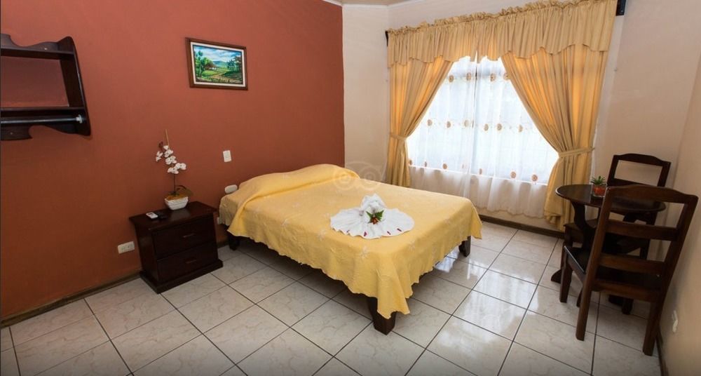 Hotel Vista Del Cerro La Fortuna المظهر الخارجي الصورة