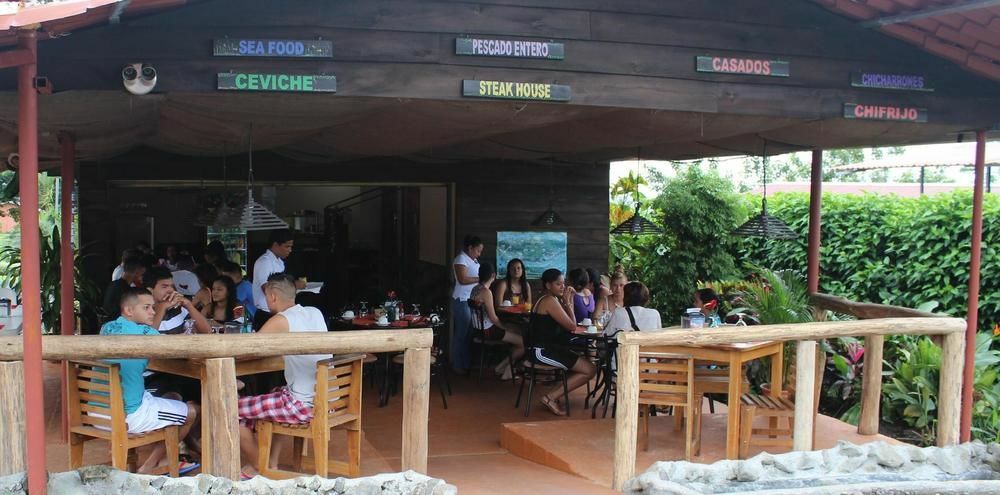 Hotel Vista Del Cerro La Fortuna المظهر الخارجي الصورة